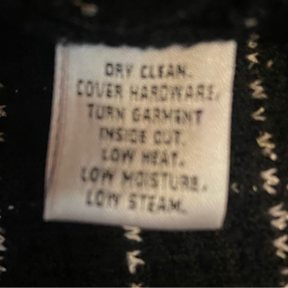 St. John Tweed Pattern Evening Jacket- Size 2 - Picture 6 of 6